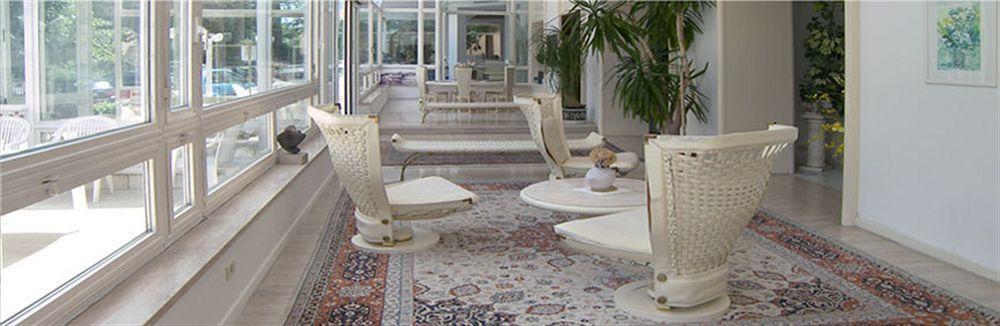 Hotel Moderno เคียนเชียโนแตร์เม ภายนอก รูปภาพ